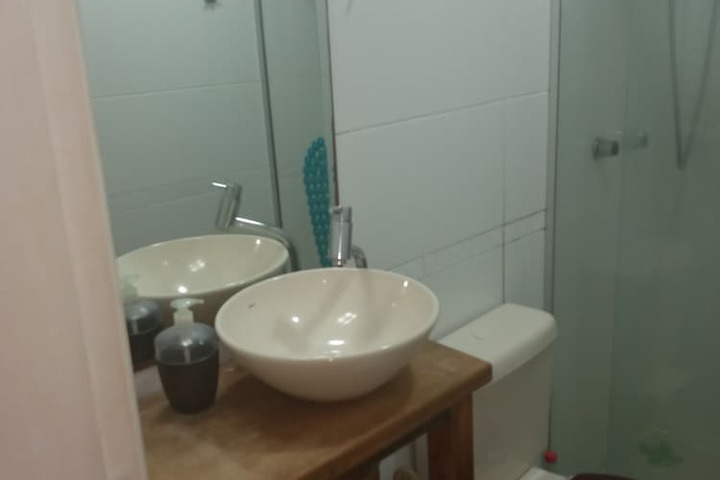 Room 10 of 12
