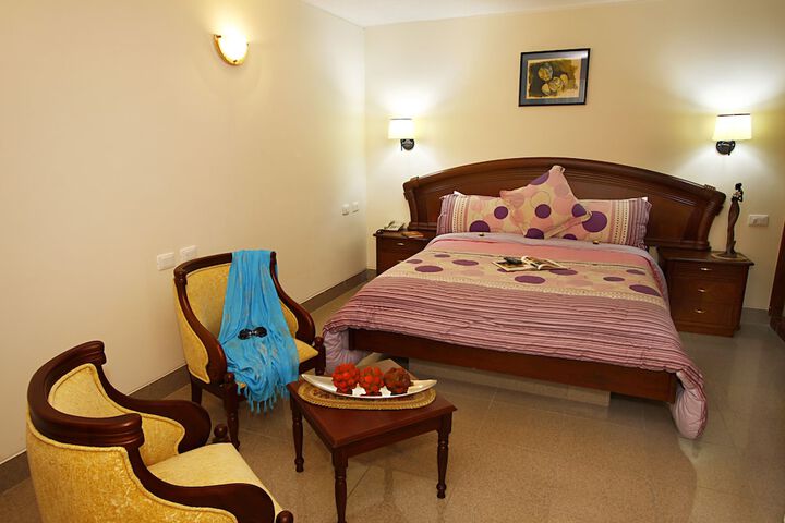 Room 7 of 44