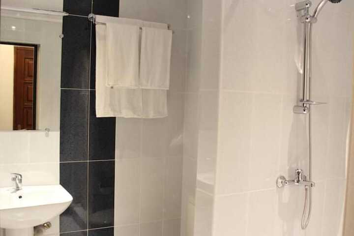 Clean Restrooms