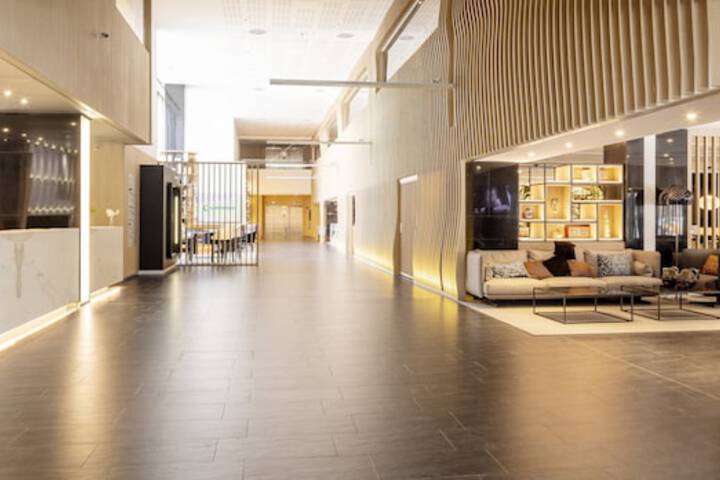 Lobby Entry