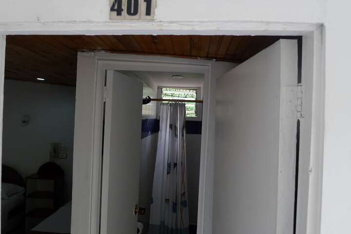 Room 5 of 38