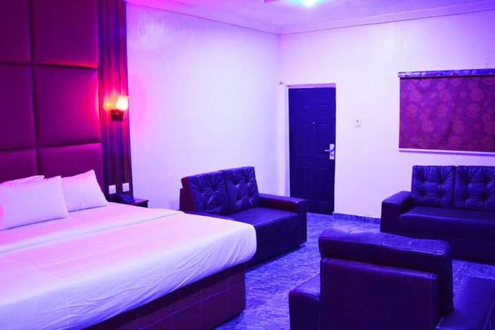 Room 5 of 26