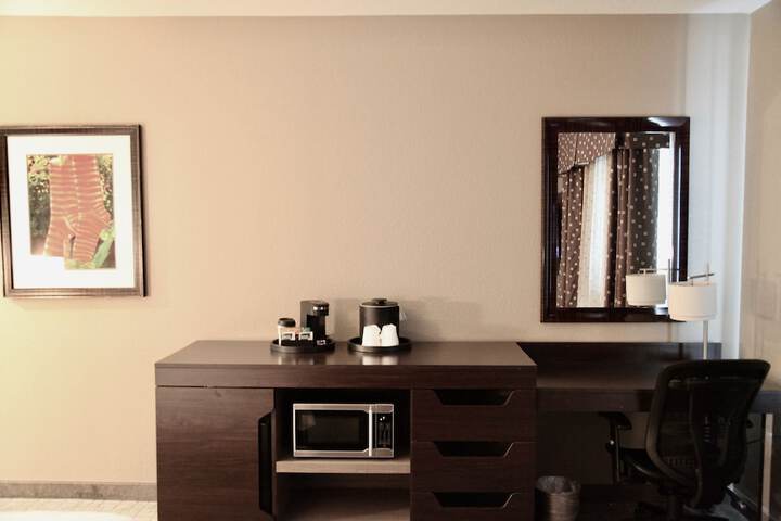 Room 12 of 42