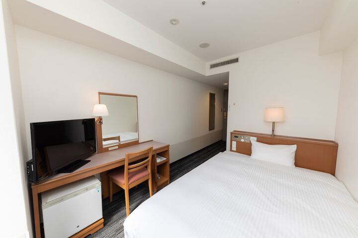 Room 7 of 22