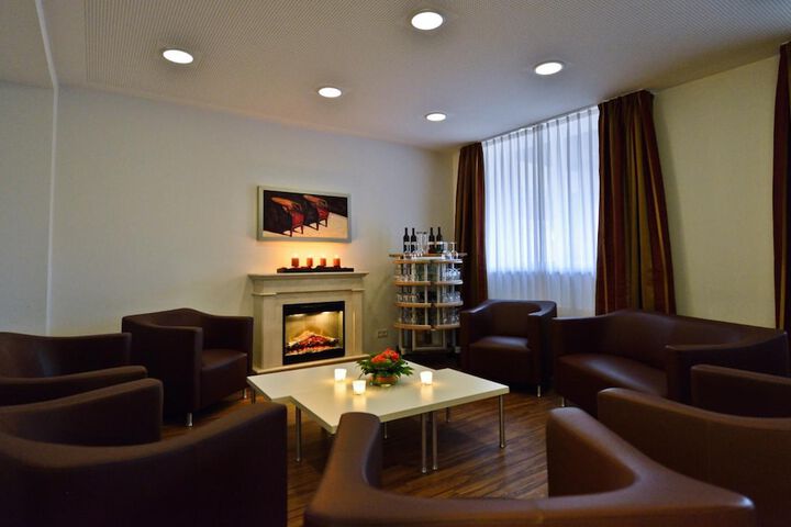 Lobby Photos
