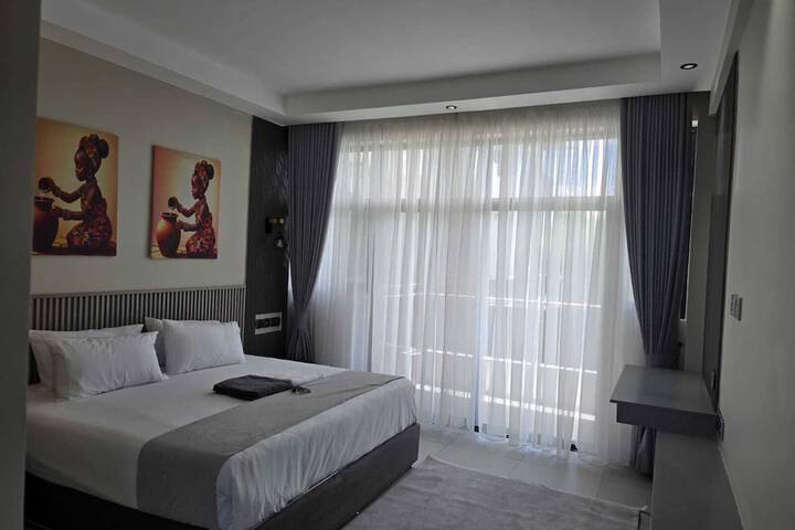 Room 7 of 35