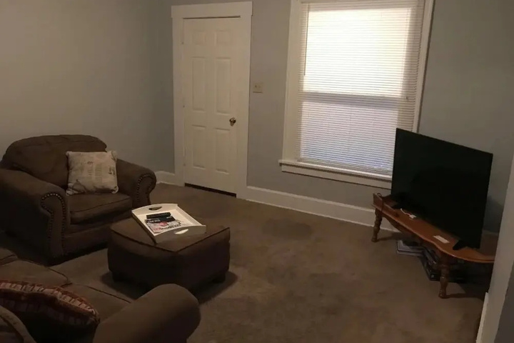 Photo of Cozy 3 bd Near Ohio State University and Downtown