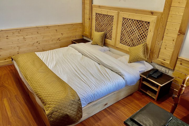 Room 7 of 50