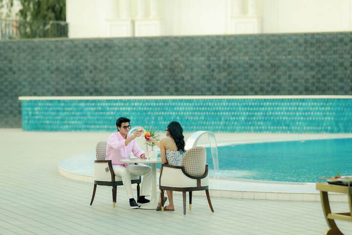 Pool 23 of 29