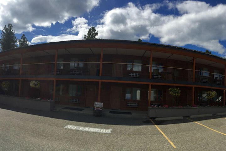 Hotel 73 of 80