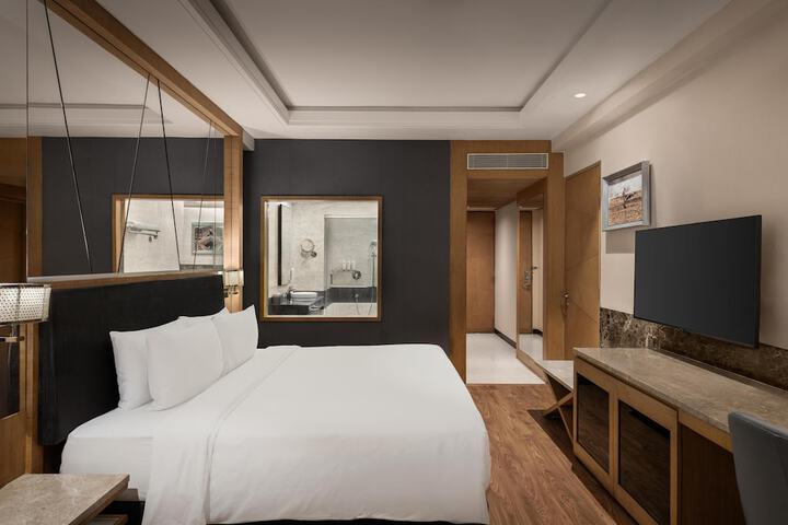 Room 57 of 160