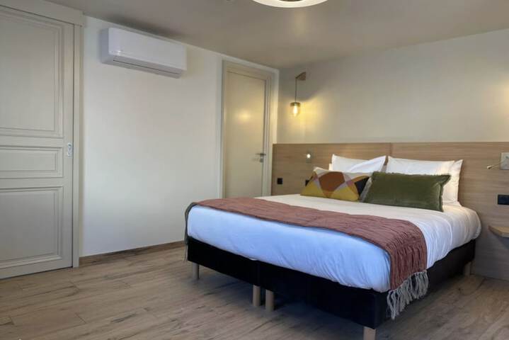 Room 39 of 109