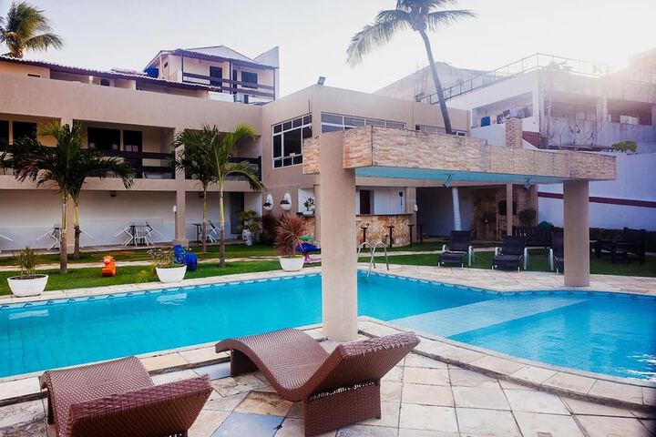 Pools & Facilities