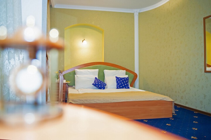 Room 37 of 78