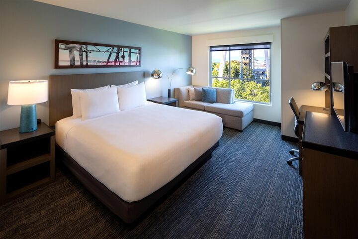 Room 21 of 68
