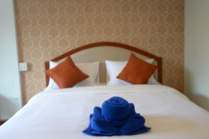 Room 18 of 70