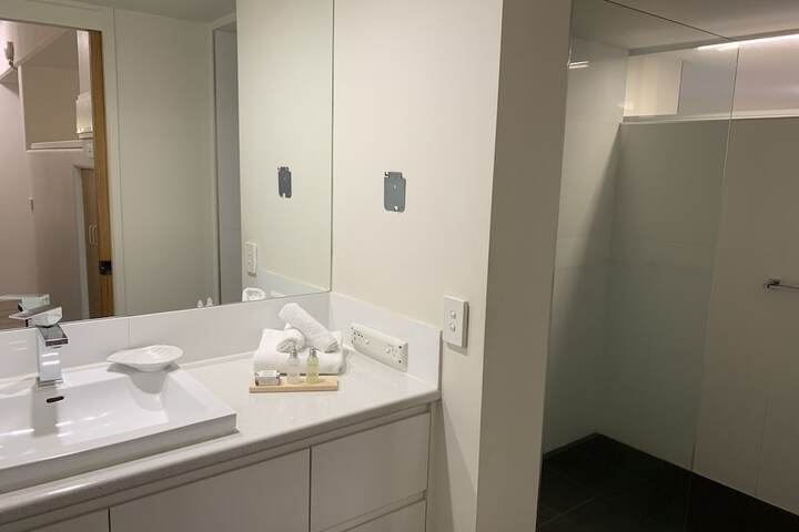Room 49 of 60