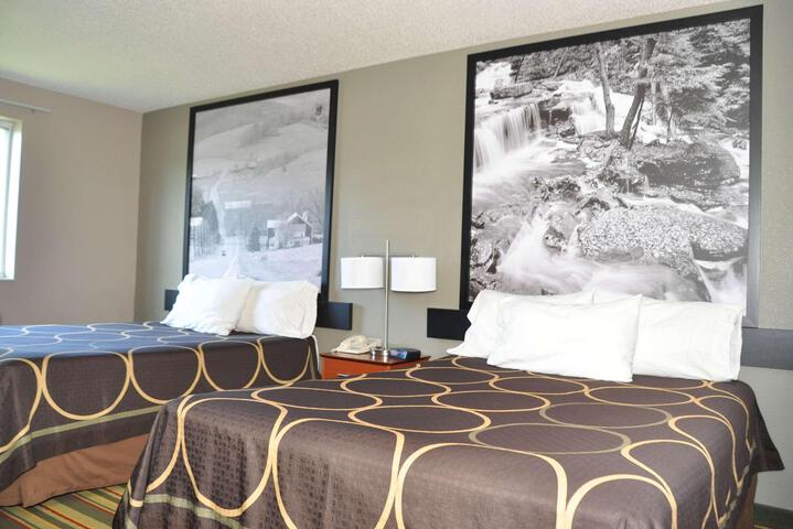 1 King Bed (9 of 19)