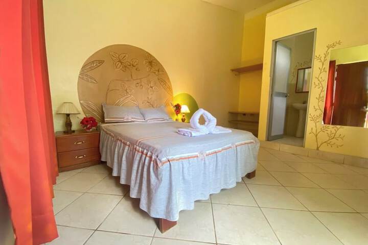 Room 7 of 19