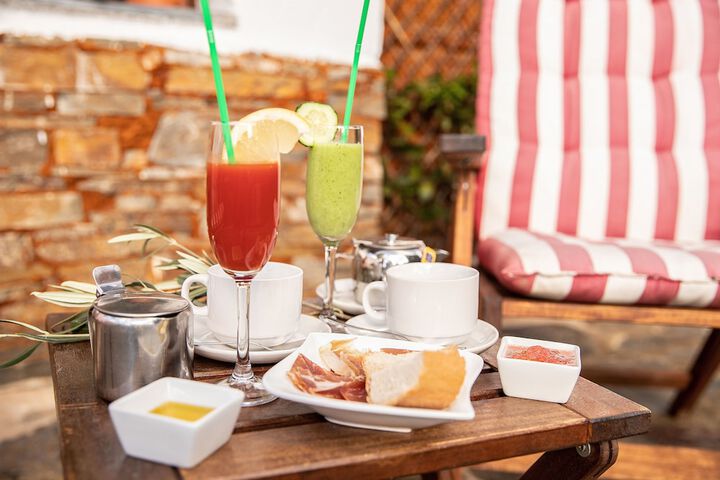 Breakfast/Coffee Service 18 of 20