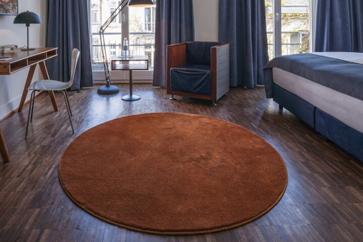 Room 3 of 36