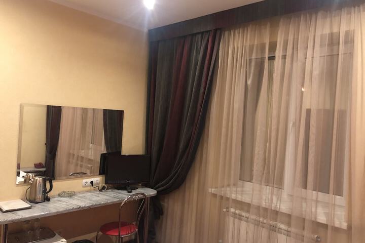 Room 6 of 78