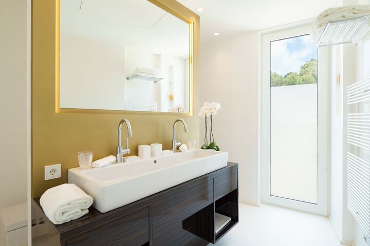 Bathroom Vanities