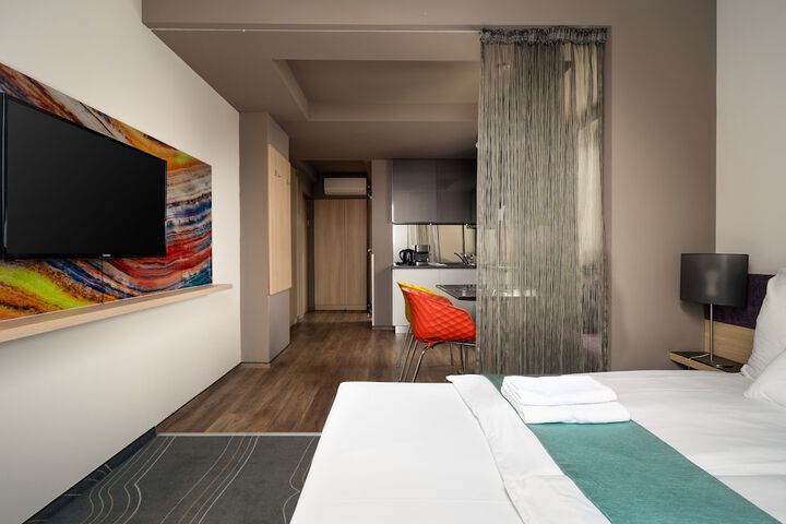 Room 35 of 135