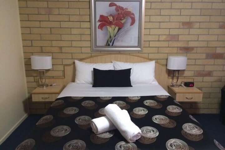 Room 16 of 43