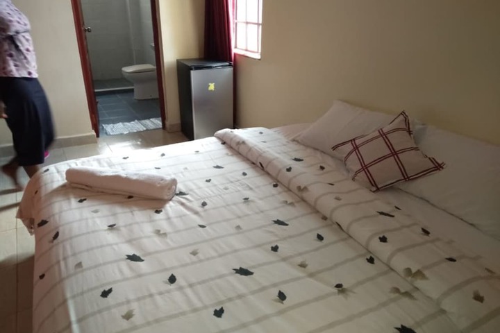 Room 3 of 15