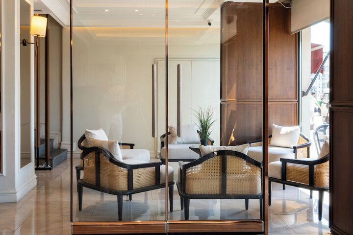 Lobby Photos
