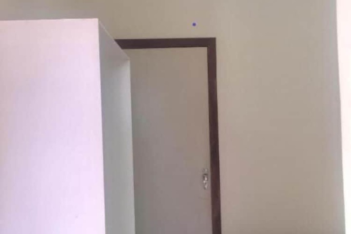 Room 6 of 51