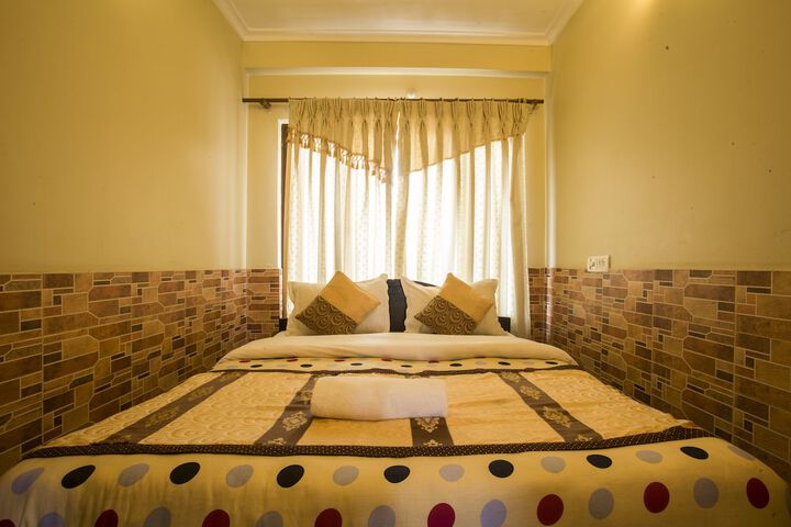 Room 10 of 53