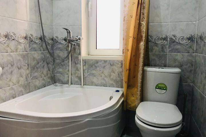 Room 10 of 23