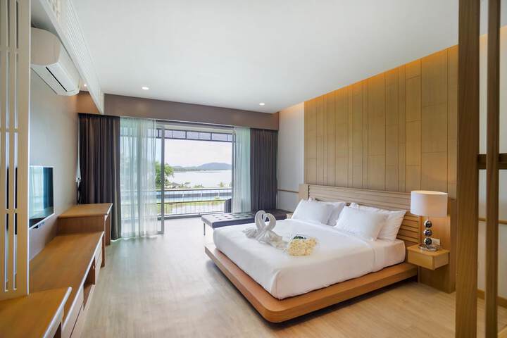 Room 21 of 72