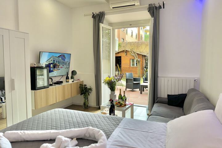 Room 30 of 155