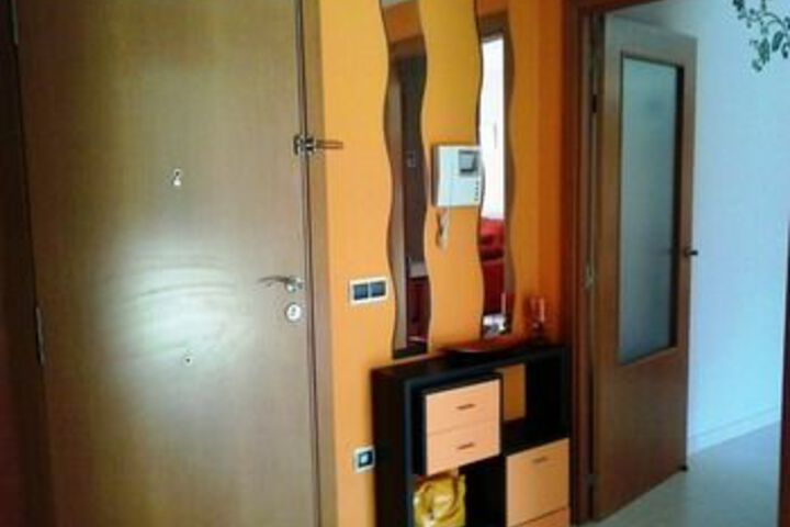 Room 15 of 22