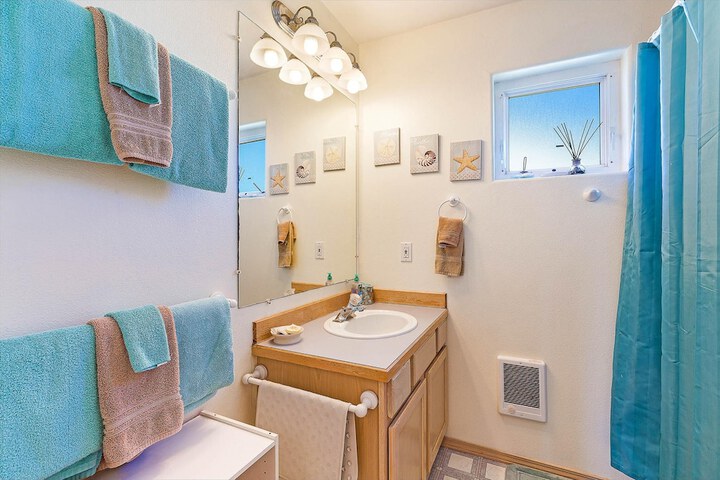 Room 3 of 26