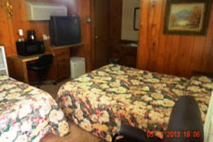 Room 8 of 21