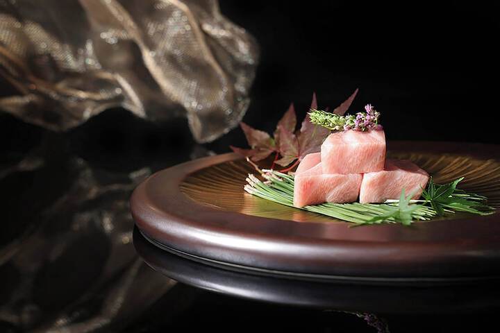 Dining 49 of 78