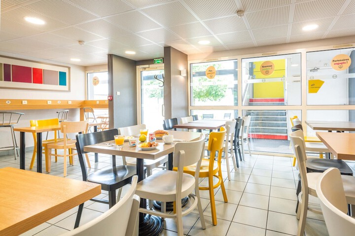Dining Photos