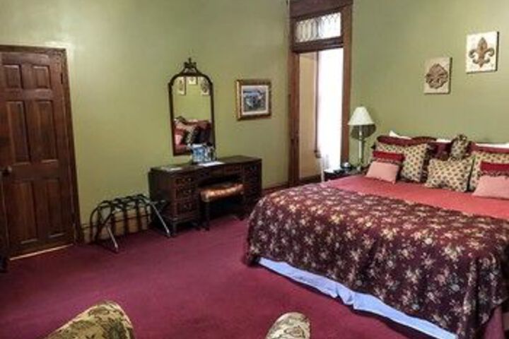 Room 35 of 49