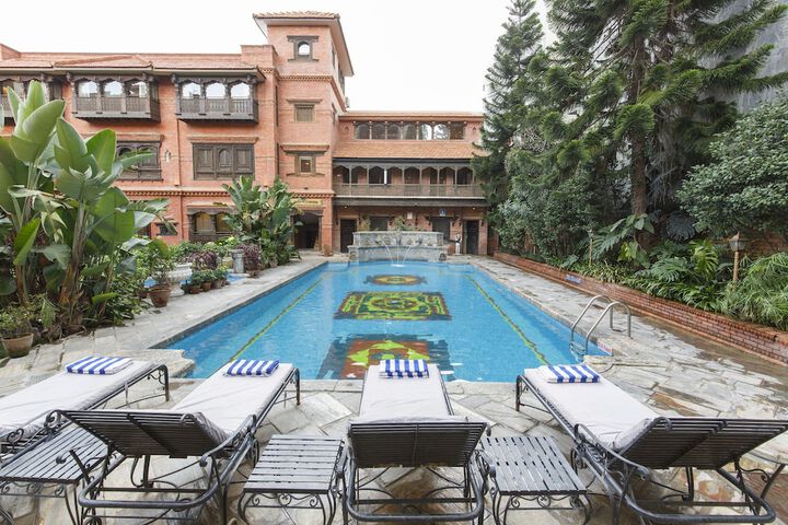 Hotel with Pool