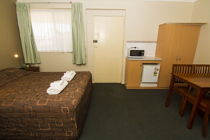 Room 25 of 35