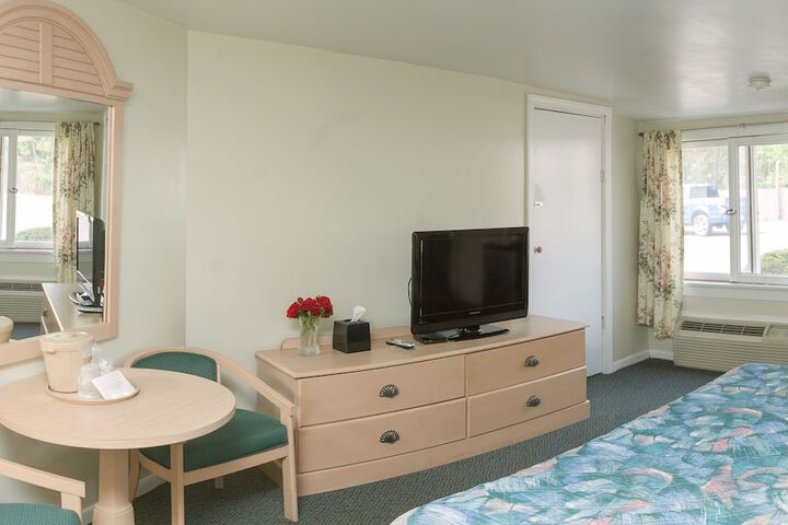 Room 14 of 40