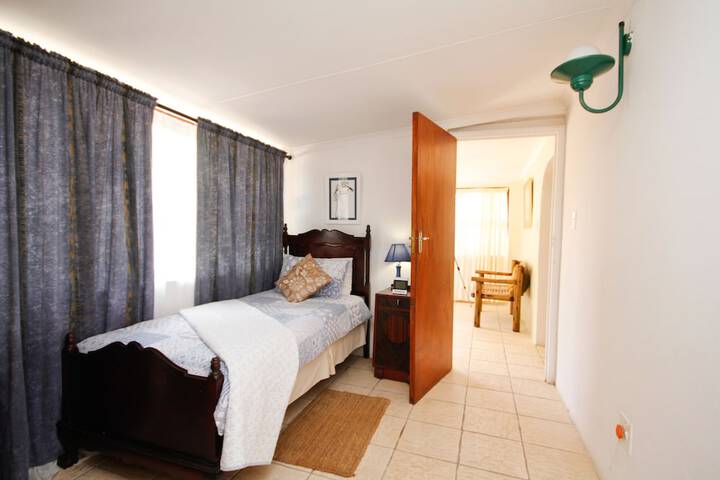 Room 25 of 85