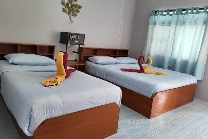 Room 36 of 128
