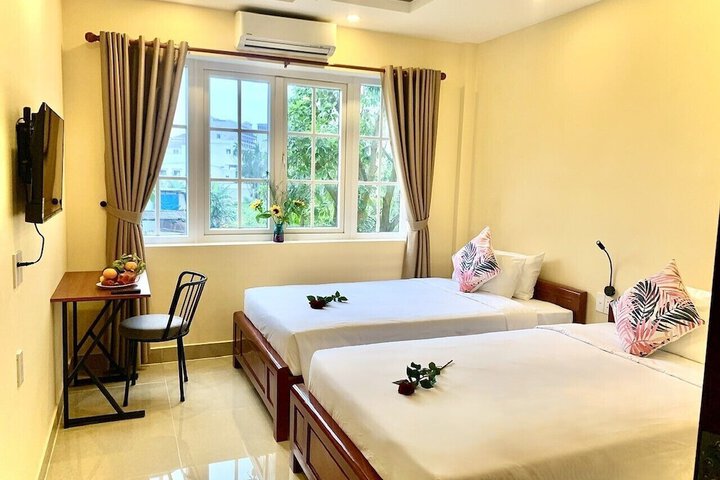 Room 5 of 41