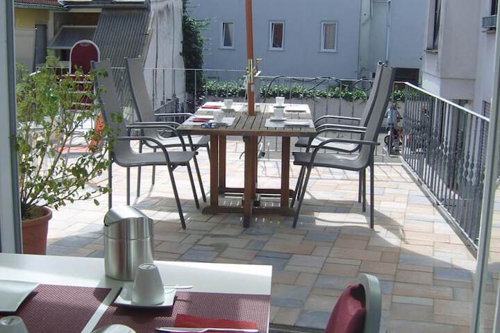 Terrace/Patio 24 of 38