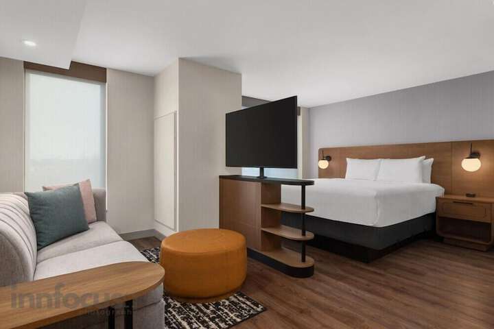 Room 5 of 35